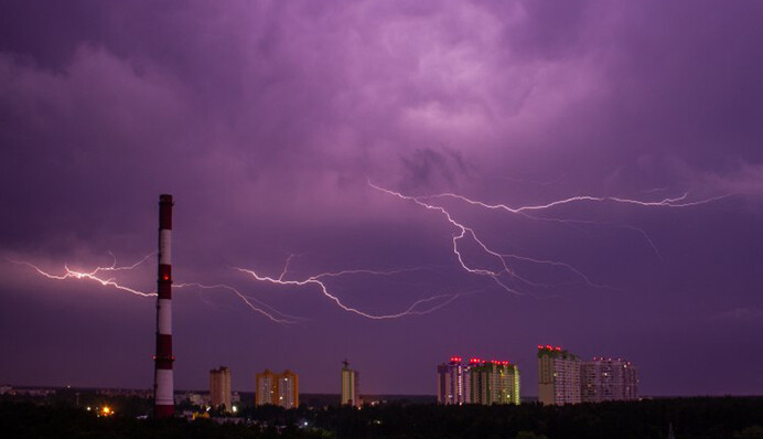 Від +13 до +35 та багато дощів: синоптики дали прогноз на вихідні