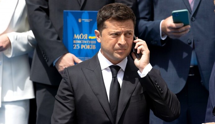 Небезпечні ігри з Заходом: чому 