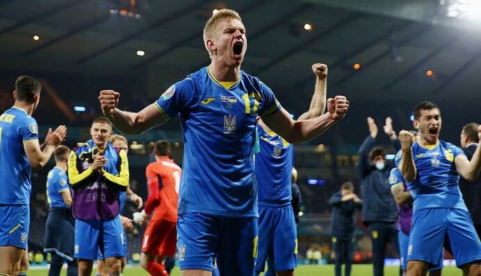 Monatik, Потап, Dzidzio и другие знаменитости поздравили сборную с победой в матче Украина-Швеция