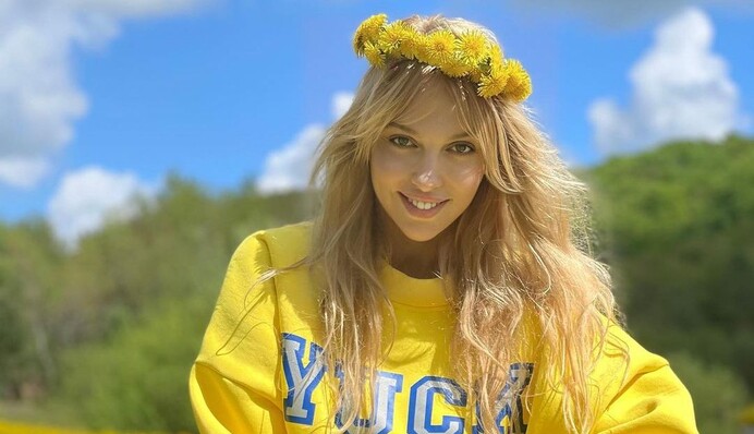 Заміський особняк Олі Полякової показали з висоти пташиного польоту: відео