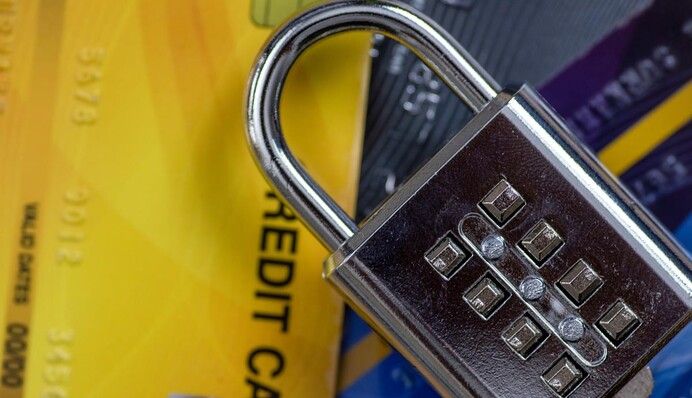 Взыскать за два часа: как будут арестовывать счета должников