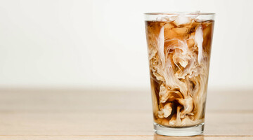 Як приготувати смачний айс-лате в домашніх умовах: простий рецепт