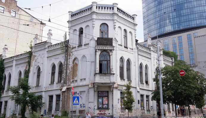 Потомок без наследства: вернут ли Киеву усадьбу, в которой создавалась Украина