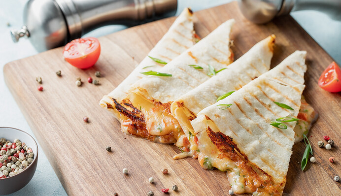 Як приготувати ароматний домашній лаваш: простий рецепт