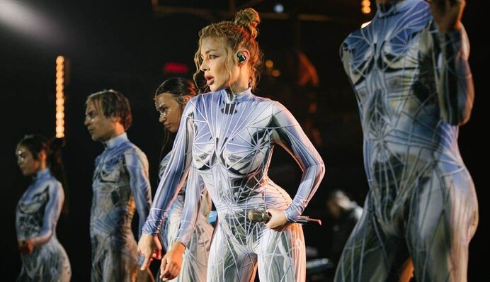 Скандальний продюсер розкритикував Тіну Кароль і співачка не стрималася - відповідь вийшла так собі