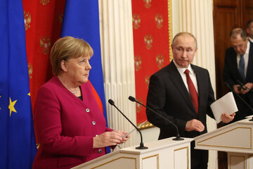 Справа - труба: як Росія шантажує Європу "Північним потоком-2"