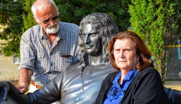 Мать Кузьмы Скрябина отреагировала на 