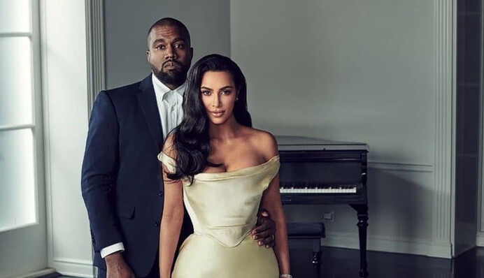 Кім Кардаш'ян у весільній сукні з'явилася на презентації альбому Каньє Веста - схоже, розлучення не буде