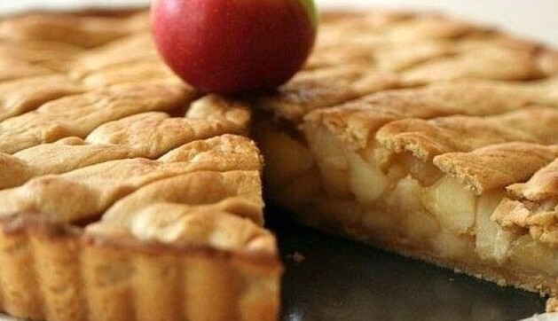 Как приготовить вкусную польскую шарлотку без яиц: простой рецепт