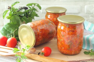 Як закрити смачне лечо з рисом: простий рецепт на зиму