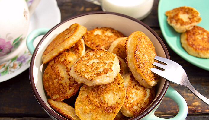 Как приготовить вкусные сырники без муки: быстрый рецепт