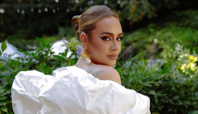 Через 2 роки після розлучення співачка Адель вперше показала бойфренда