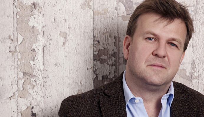 Умер композитор Мэттью Стрэкан - автор музыки к передаче 