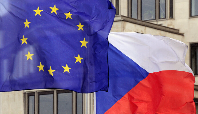 Кто хочет лишить Украину безвиза?