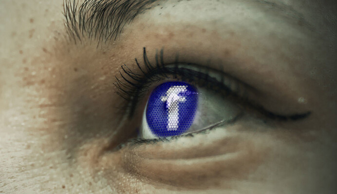 Facebook і Instagram створені для того, щоб викликати залежність - американський професор