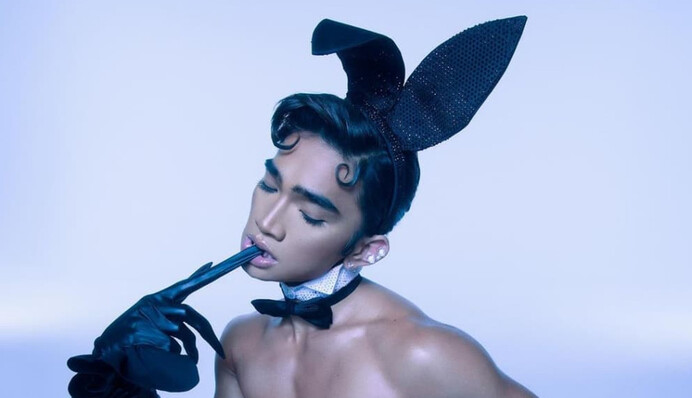 На обложке Playboy впервые появился гомосексуальный мужчина