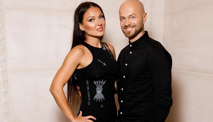 Влад Яма с женой показали нового члена семьи: Наша сладкая девочка