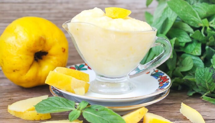 Как приготовить из айвы оригинальный соус к мясу: простой рецепт