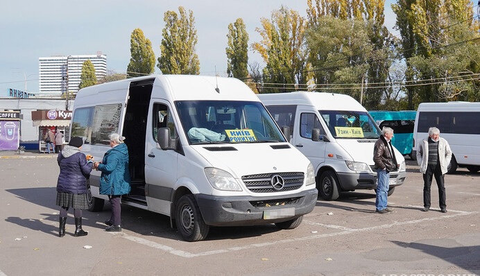 Їдемо без сертифіката і тесту: як працюють нові правила пасажирських перевезень по Україні