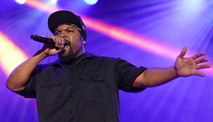 Рэпер Айс Кьюб отказался вакцинироваться и потерял роль в кино, а с ней - $9 млн