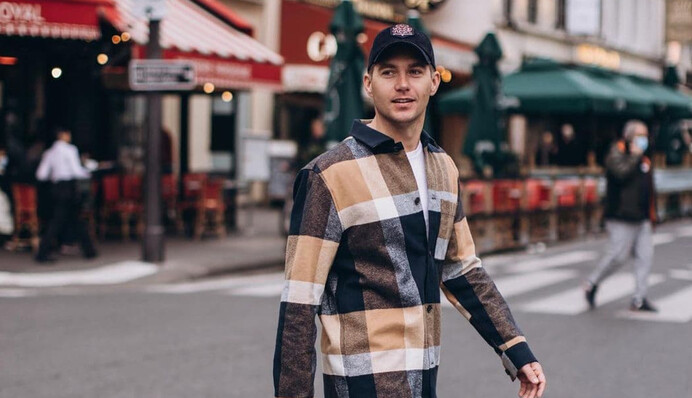 Один із перших у країні. Володимир Остапчук отримав третю дозу вакцини від COVID