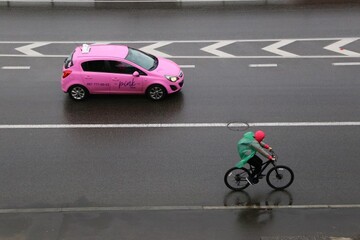 Рай для велосипедів та обмеження для автомобілістів: як змінилися ПДР з 1 листопада