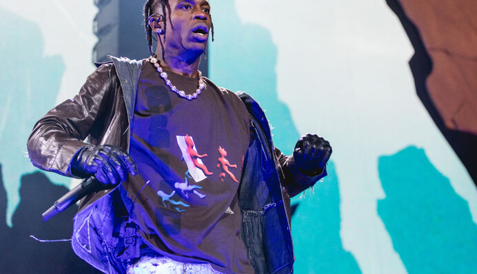 На концерте рэпера Трэвиса Скотта возникла давка - восемь человек погибли