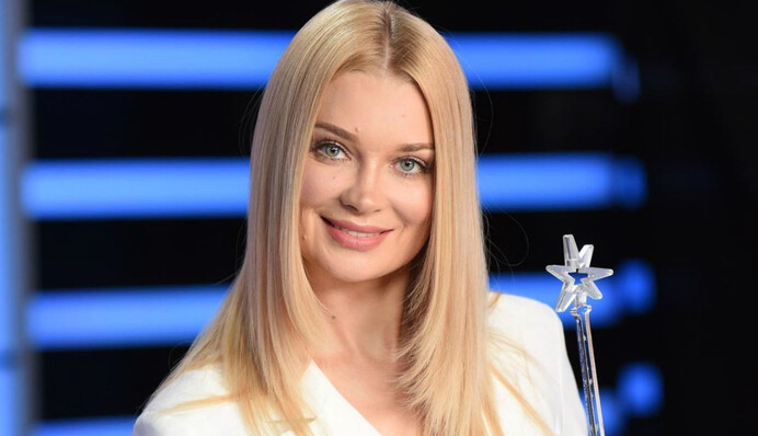 Не усвідомлюю, що жива: Лідія Таран потрапила у ДТП - авто з телеведучою спалахнуло