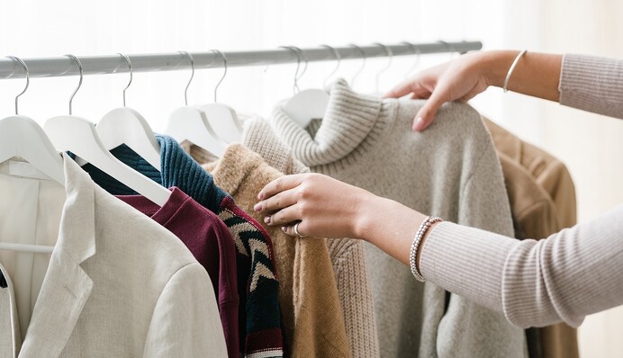 5 помилок у догляді за вовняними речами: як не зіпсувати улюблений одяг