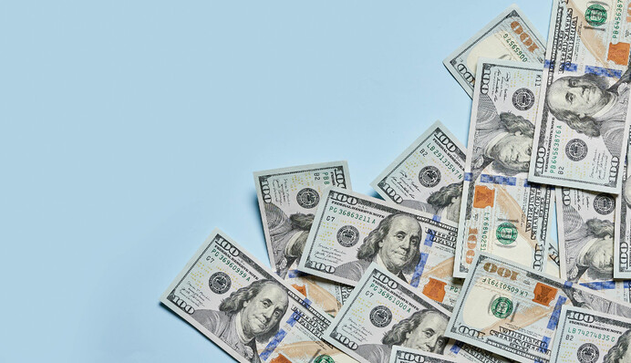 Пенсионерка выиграла в лотерею в третий раз за 3 года - вот оно, везение