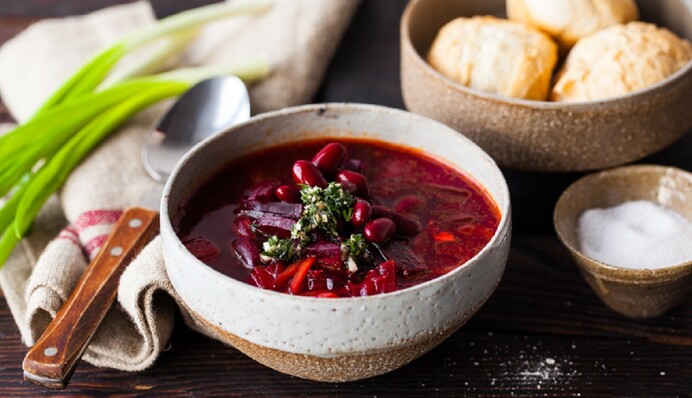 Як приготувати смачний пісний борщ: простий рецепт
