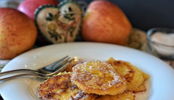 Как приготовить вкусные постные оладьи: простой рецепт