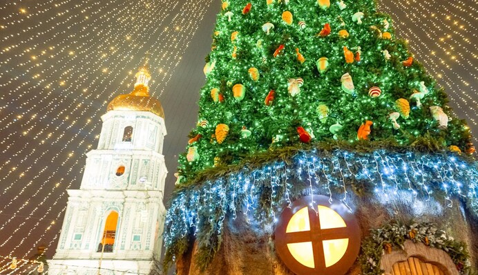 Праздник на пороге: как в Киеве готовятся к Рождеству и Новому году