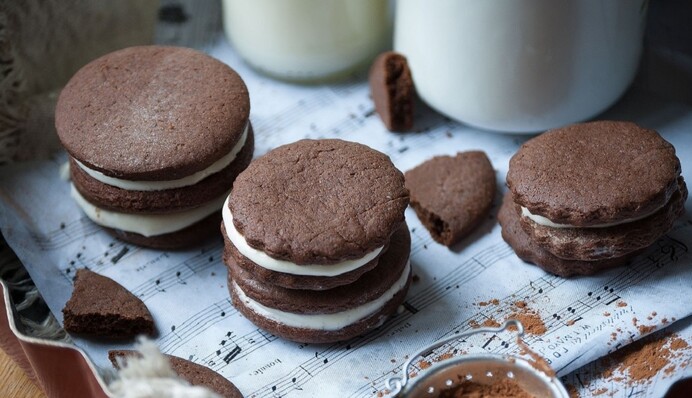 Як приготувати смачне домашнє печиво Орео: простий рецепт