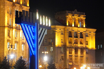 Погромы иудейских символов в Украине: кто и зачем устроил "менорапад"