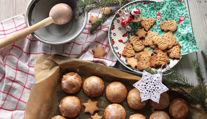 Печем ароматные медовые пряники к Новому году: простой рецепт