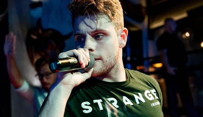 Артур Логай рассказал, почему приостановил музыкальную карьеру и с кем мечтает записать дуэт