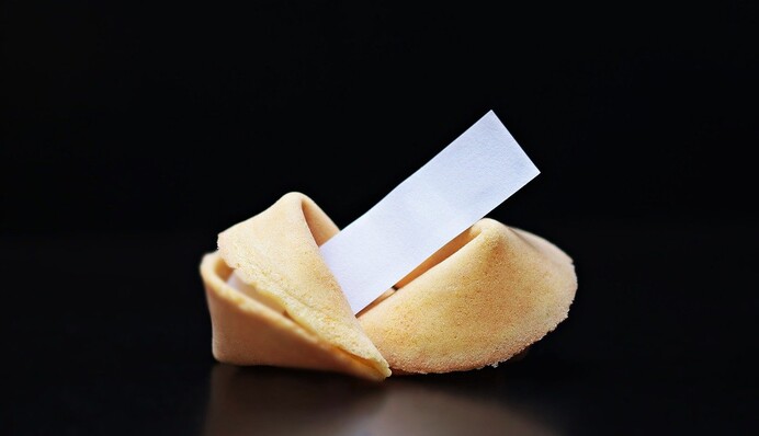 Как испечь домашнее печенье с предсказаниями: простой рецепт