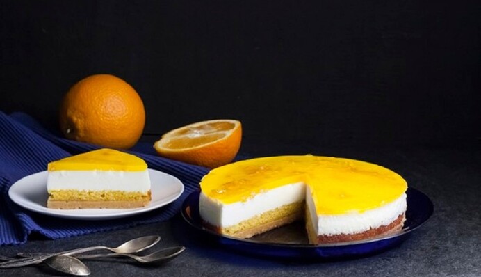 Готуємо вдома ніжний чизкейк із апельсиновим желе: простий рецепт