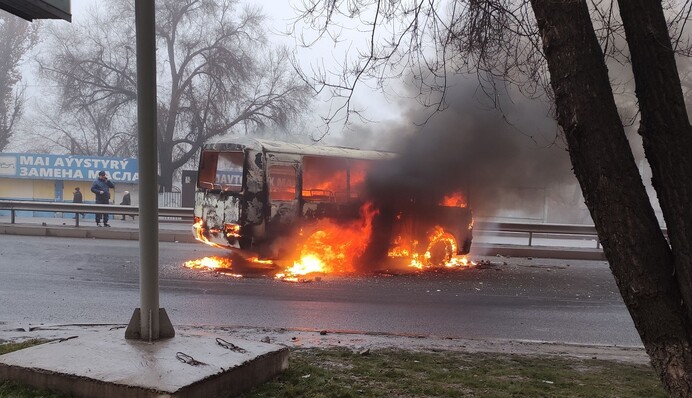 Протести в Казахстані: кому це вигідно і чи втрутиться Росія