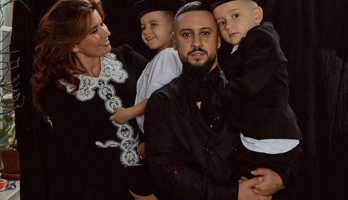 Monatik привітав молодшого сина з днем народження та показав його найкращі фото