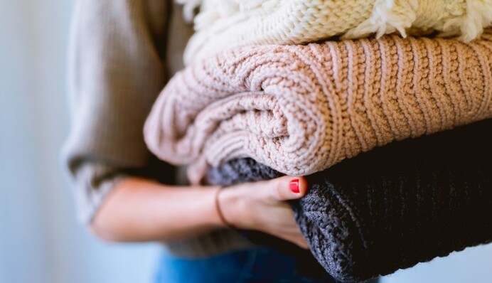 3 простых способа избавиться от следов соли на обуви и одежде