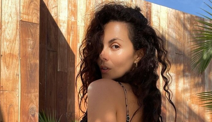 Слишком откровенно: фото Насти Каменских в купальнике смутило людей