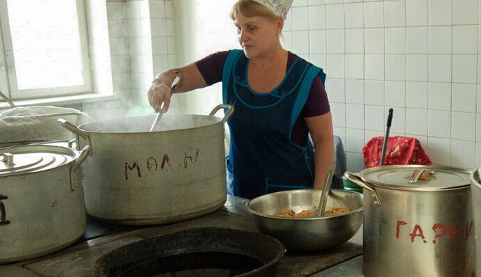 Пан де калатрава против сосисок: почему новое меню школьных столовых вызвало скандал
