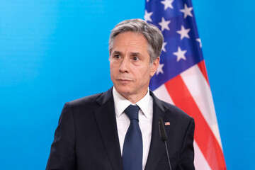 Опять "Минск": с чем прилетает в Украину госсекретарь Блинкен