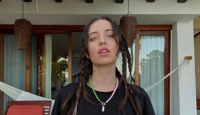 Надя Дорофєєва влаштувала домашню фотосесію в мереживній білизні і розбурхала соцмережі