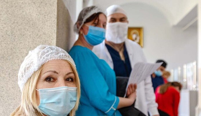 ​Указ есть, а денег нет: почему медикам не дают обещанные Зеленским повышенные зарплаты