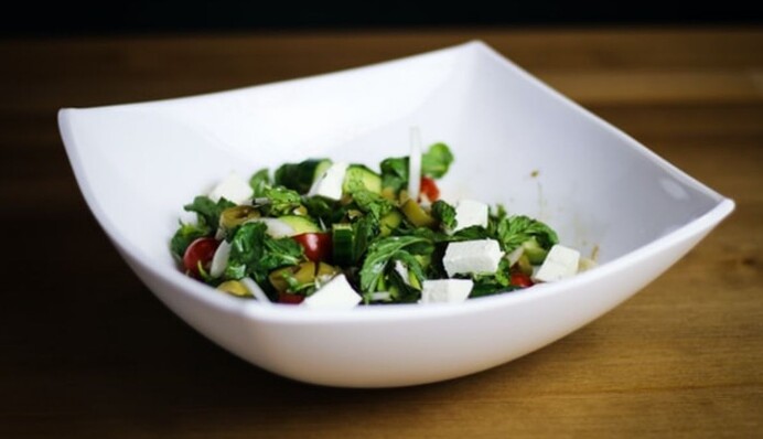 Лилия Ребрик поделилась рецептом простого салата на День святого Валентина