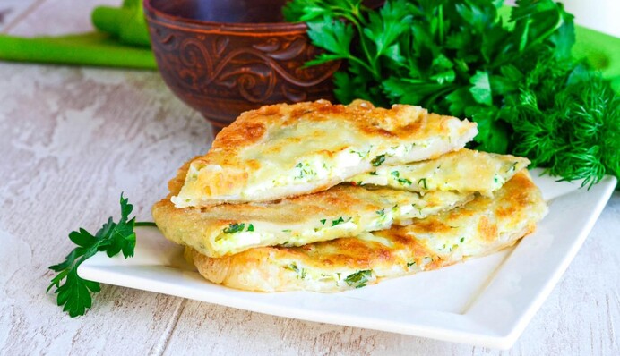 Как приготовить вкусную молдавскую плацинду с творогом: подробный рецепт