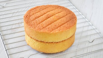 Як спекти ароматний французький бісквіт до чаю: простий рецепт